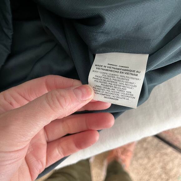 Nike Golf Men’s Steel Blue Lightweight 1/4 Zip windbreaker Pullover Size Medium - Picture 6 of 7